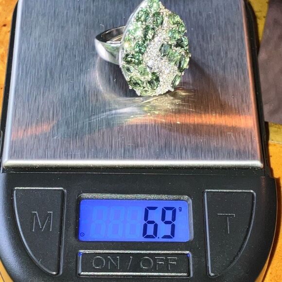 Natural Green Apatite Sterling Silver Cocktail Ring Size 7 - Picture 9 of 9